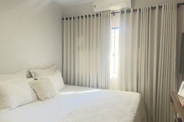 Casa &agrave; venda - 240m&sup2; - Parque Alto da Paran&aacute;