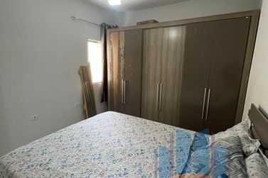 Casa &agrave; venda - 80m&sup2; - Jardim Gar&ccedil;as