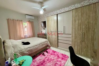 Casa &agrave; venda - 130m&sup2; - JARDIM PETROPOLIS