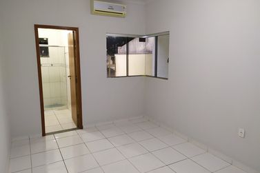 Casa &agrave; venda - 107m&sup2; - JARDIM PARAISO