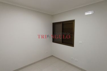 Apartamento para alugar - 110m&sup2; - ZONA II
