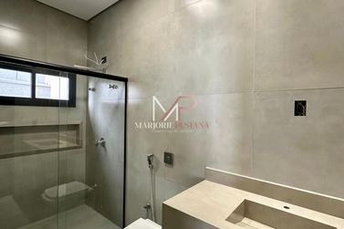 Casa &agrave; venda - 162m&sup2; - Avenida Paran&aacute;