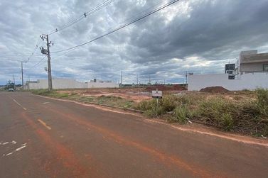 Terreno &agrave; venda - 192m&sup2; - Jardim Trianon