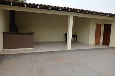 Casa &agrave; venda - 220m&sup2; - Parque San Remo