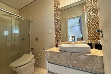 Casa &agrave; venda - 216m&sup2; - Jardim Vit&oacute;ria R&eacute;gia