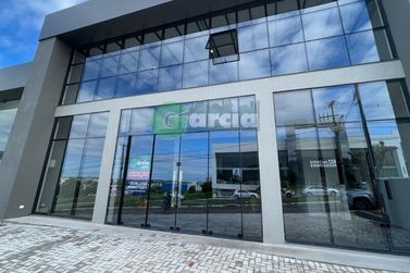 Sal&atilde;o Comercial para alugar - 420m&sup2; - Zona III