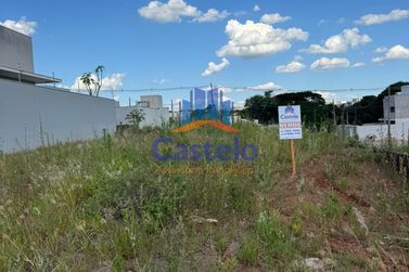 Terreno &agrave; venda - 305m&sup2; - PARQUE RESIDENCIAL DA G&Aacute;VEA