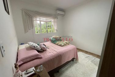 Sobrado &agrave; venda - 248m&sup2; - ZONA VII