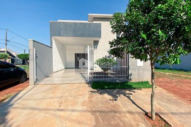 Casa &agrave; venda - 80m&sup2; - Parque Belo Monte