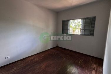 Casa &agrave; venda - 140m&sup2; - Jardim Igua&ccedil;u