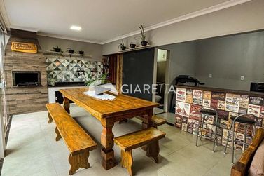 Casa &agrave; venda - 192m&sup2; - JARDIM GISELA
