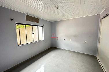 Casa &agrave; venda - 250m&sup2; - Zona VI