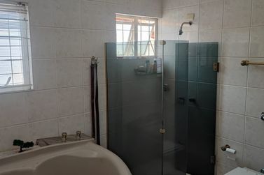 Sobrado &agrave; venda - 365m&sup2; - Zona II