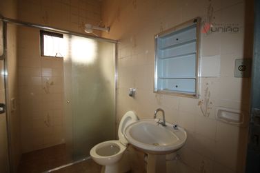 Casa para alugar - 90m&sup2; - Zona VI