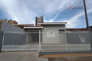 Casa &agrave; venda - 130m&sup2; - Zona VII