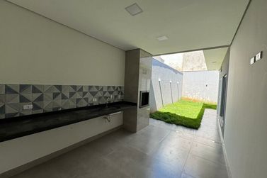 Casa &agrave; venda - 130m&sup2; - -