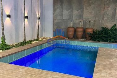 Casa &agrave; venda - 308m&sup2; - Zona V