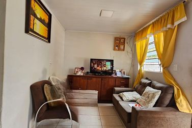 Casa &agrave; venda - 210m&sup2; - Ouro Branco