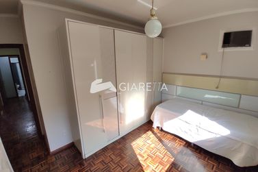 Casa &agrave; venda - 180m&sup2; - JARDIM GISELA