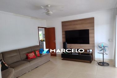 Ch&aacute;cara &agrave; venda - 26m&sup2; - PR 489