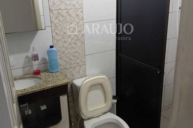 Sal&atilde;o Comercial &agrave; venda - 360m&sup2; - Jardim Arax&aacute;