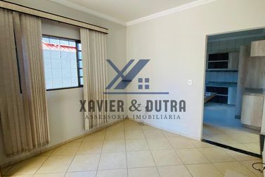 Casa &agrave; venda - 140m&sup2; - Jardim Imperial I