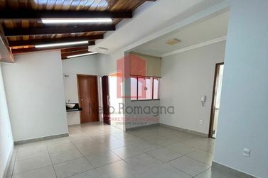 Casa &agrave; venda - 150m&sup2; - Jardim Floren&ccedil;a