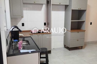 Casa &agrave; venda - 69m&sup2; - Jardim  Santiago