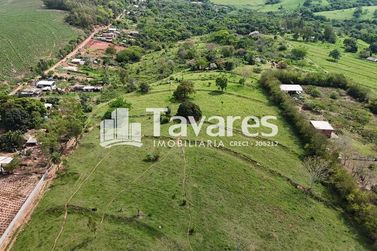 S&iacute;tio &agrave; venda - 242000m&sup2; - &Aacute;rea Rural de Umuarama