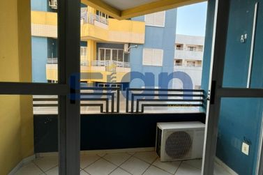 Apartamento &agrave; venda - 73m&sup2; - Zona III
