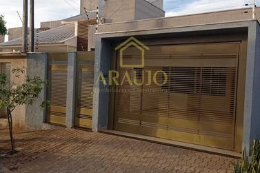 Casa &agrave; venda - 125m&sup2; - Jardim Imigrantes