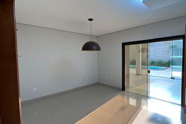 Sobrado &agrave; venda - 428m&sup2; - Jardim Imigrantes II