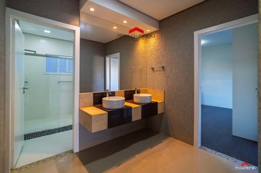 Sobrado &agrave; venda - 317m&sup2; - Condom&iacute;nio Ecoville