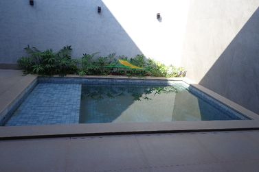 Casa &agrave; venda - 200m&sup2; - CONDOM&Iacute;NIO JARDIM VERSAILLES