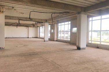 Sala Comercial &agrave; venda - 289m&sup2; - Parque Residencial da G&aacute;vea