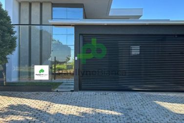 Casa &agrave; venda - 131m&sup2; - Parque Residencial Metropolitano