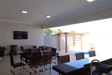 Casa &agrave; venda - 233m&sup2; - Jardim Tamoio