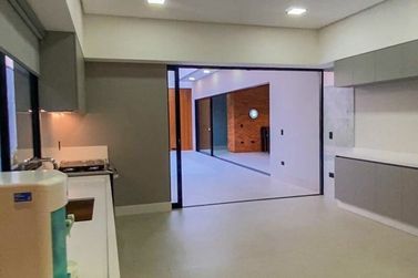 Casa &agrave; venda - 432m&sup2; - EURO PARK