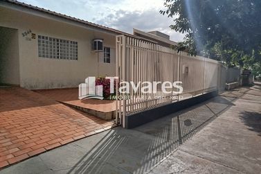 Casa &agrave; venda - 174m&sup2; - Parque San Remo I