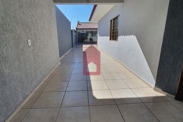 Casa para alugar - Jardim Aratimb&oacute;