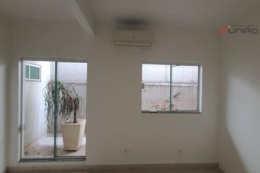 Sal&atilde;o Comercial &agrave; venda - 319m&sup2; - Zona I-a