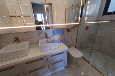 Casa &agrave; venda - 308m&sup2; - Zona V