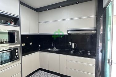 Casa &agrave; venda - 155m&sup2; - Parque Tarum&atilde;