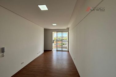 Apartamento para alugar - 72m&sup2; - Jardim Social