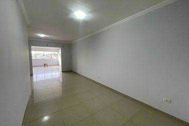 Apartamento &agrave; venda - 617m&sup2; - ZONA V