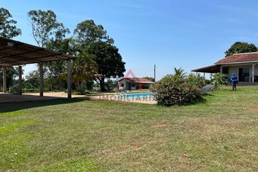 Ch&aacute;cara &agrave; venda - 20000m&sup2; - Jardim Aeroporto