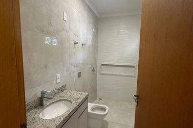 Casa &agrave; venda - 156m&sup2; - Zona V