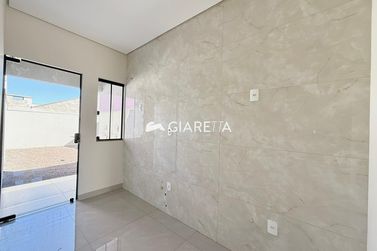 Casa &agrave; venda - 49m&sup2; - JARDIM PINHEIRINHO