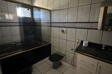 Casa para alugar - 260m&sup2; - Zona I-A