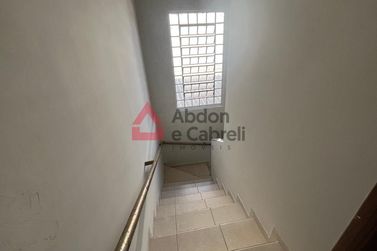Sobrado para alugar - 110m&sup2; - Zona VI